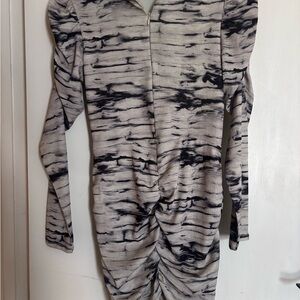 H&M Monochrome Patterned Dress